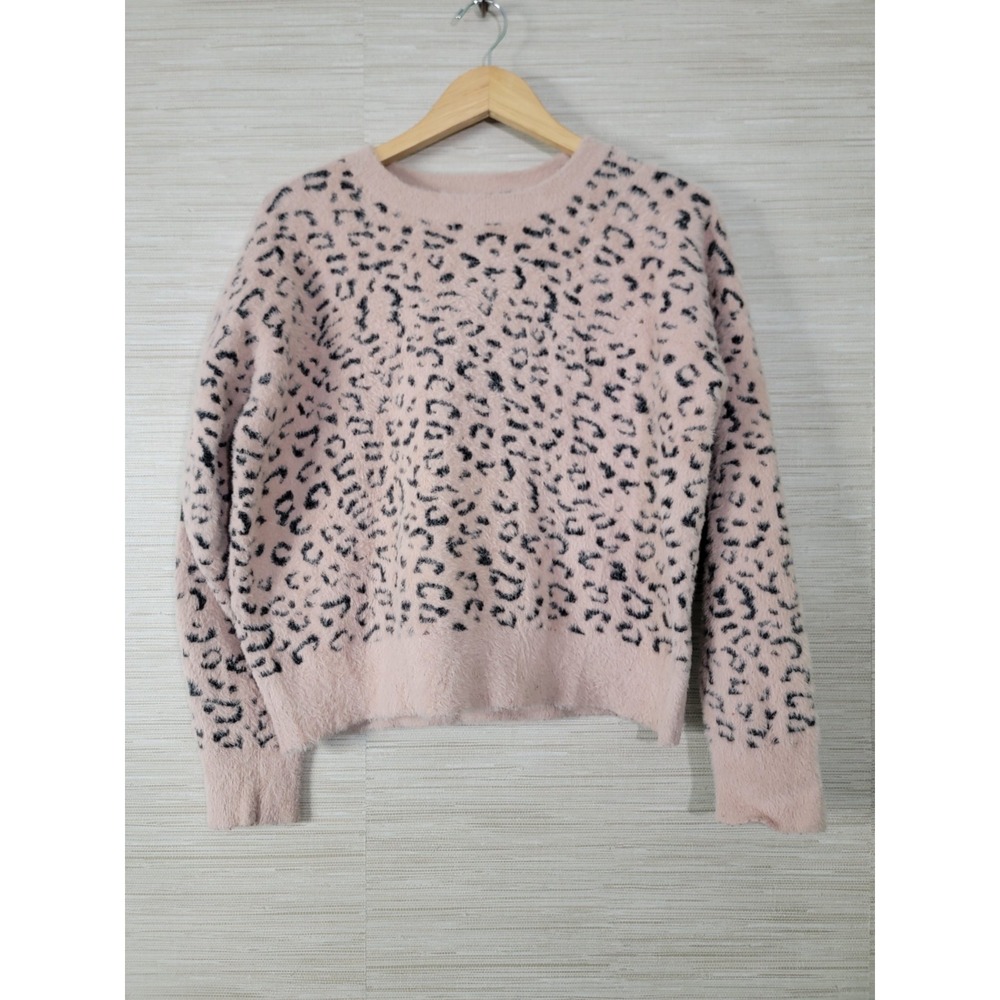 Dee Elly Crop Sweater Womens Small Pink Leopard Print Fuzzy Knit‎ Long Sleeve